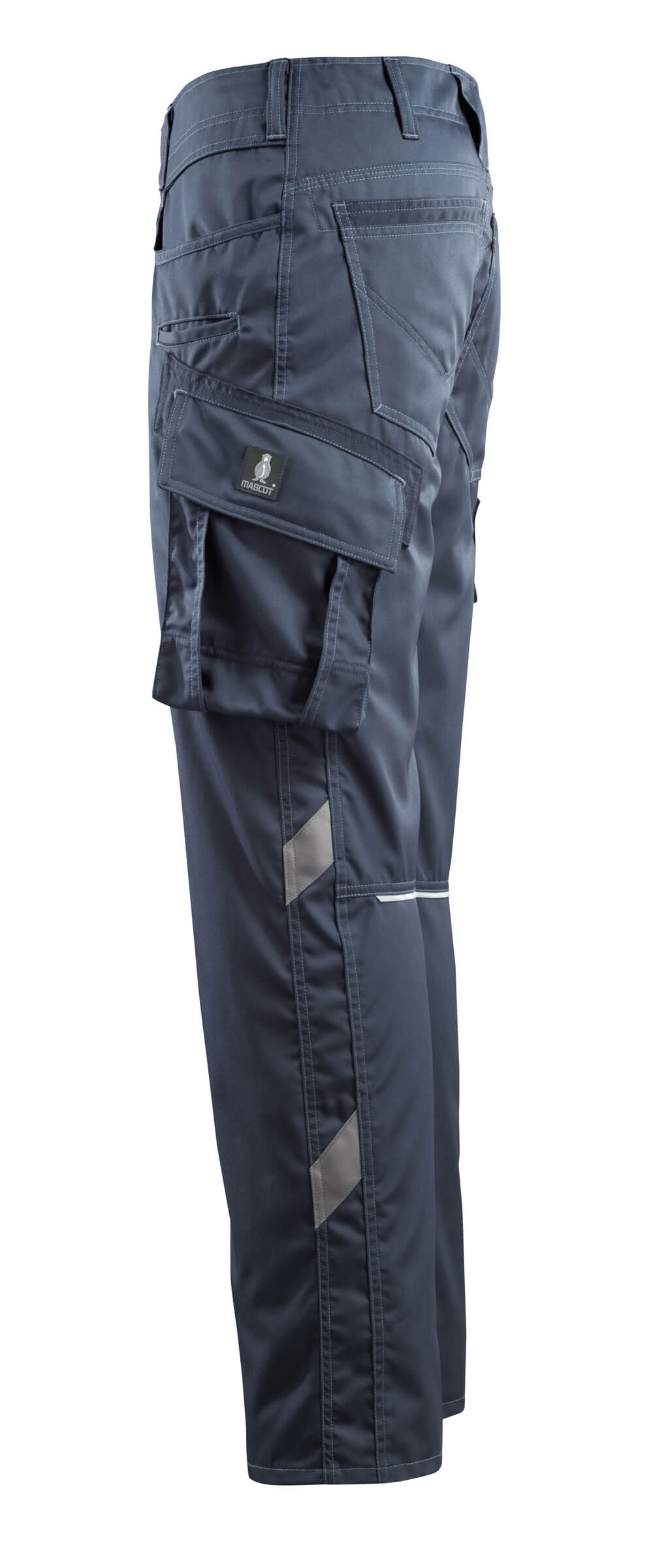 16179-230-010_P08_1000pxweb Trousers with thigh pockets