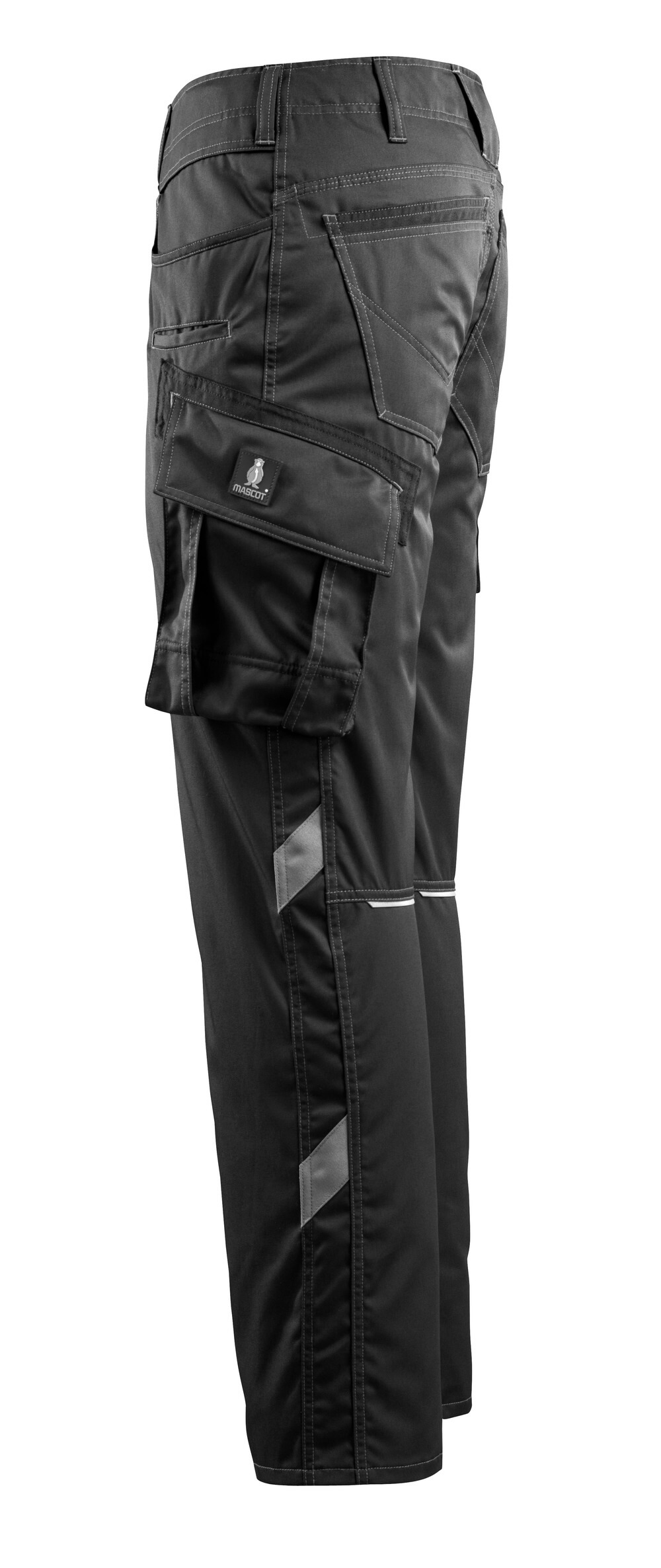 16179-230-09_P08_1000pxweb Trousers with thigh pockets