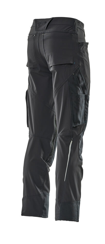 17179-311-010_P16_1000pxweb Trousers with kneepad pockets